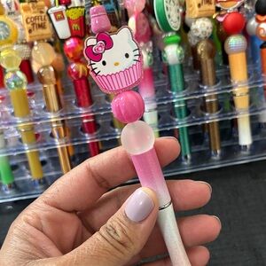 Hello Kitty Pink and White Cupcake Pen